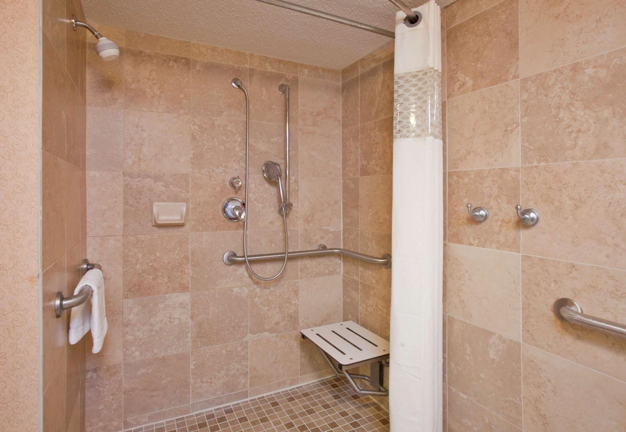 Hampton Inn Pittsburgh/Airport Moon Township Εξωτερικό φωτογραφία