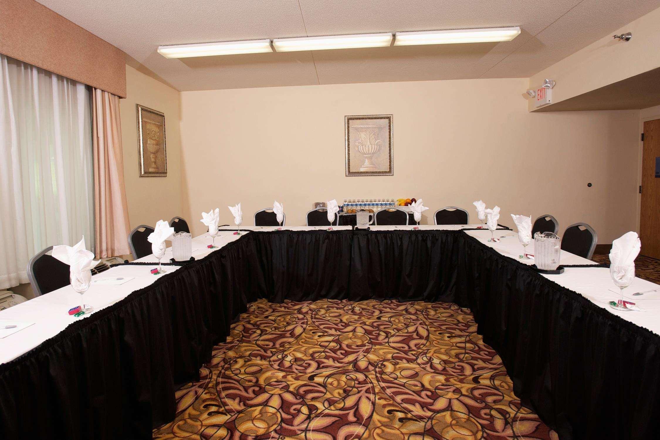 Hampton Inn Pittsburgh/Airport Moon Township Ανέσεις φωτογραφία