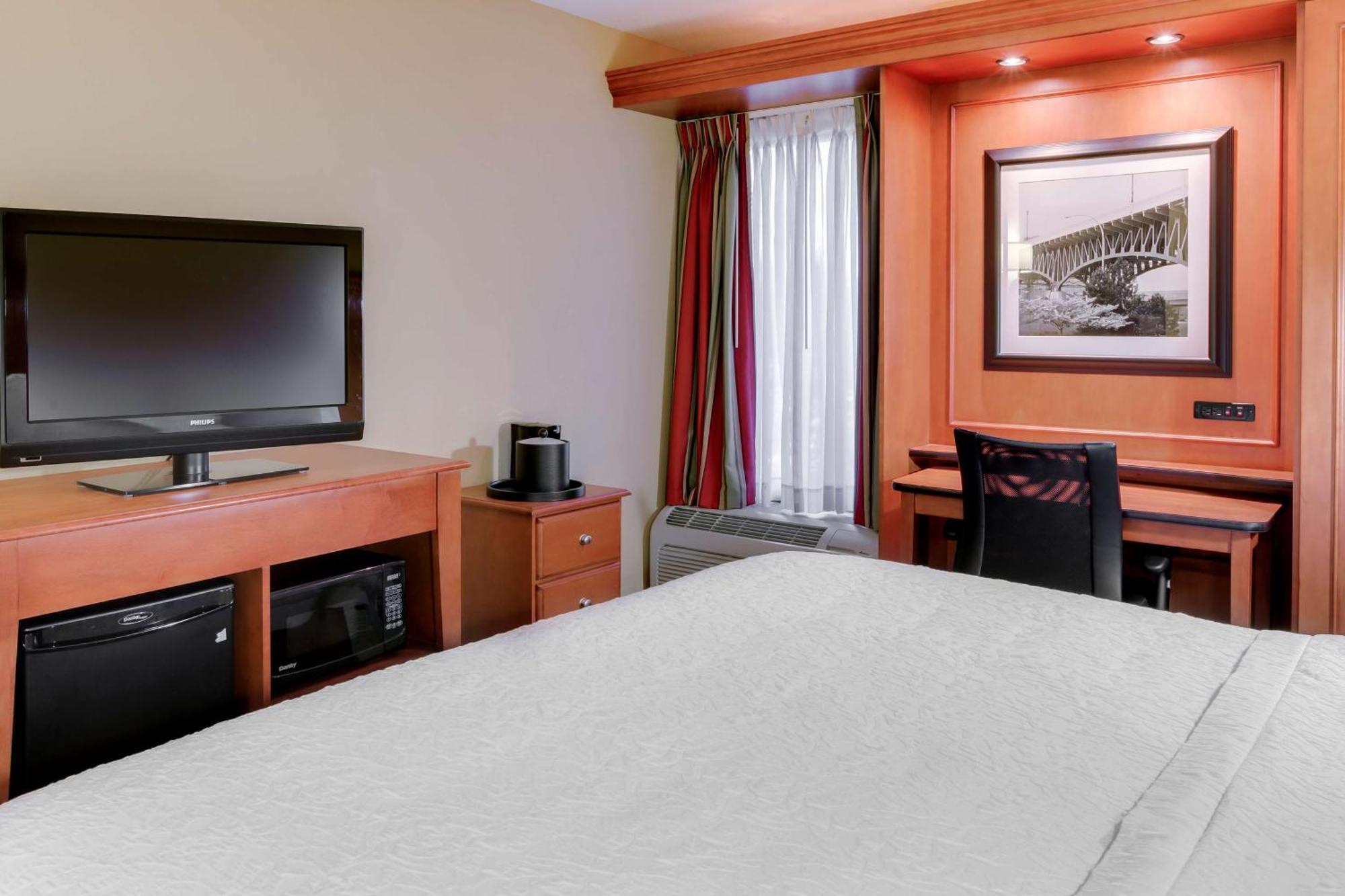 Hampton Inn Pittsburgh/Airport Moon Township Εξωτερικό φωτογραφία