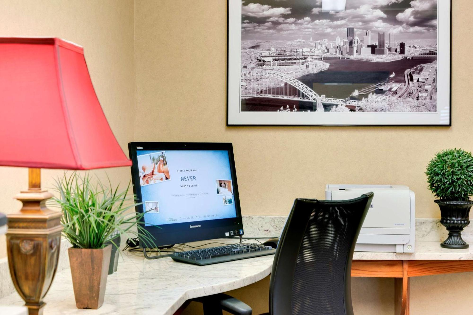 Hampton Inn Pittsburgh/Airport Moon Township Εξωτερικό φωτογραφία