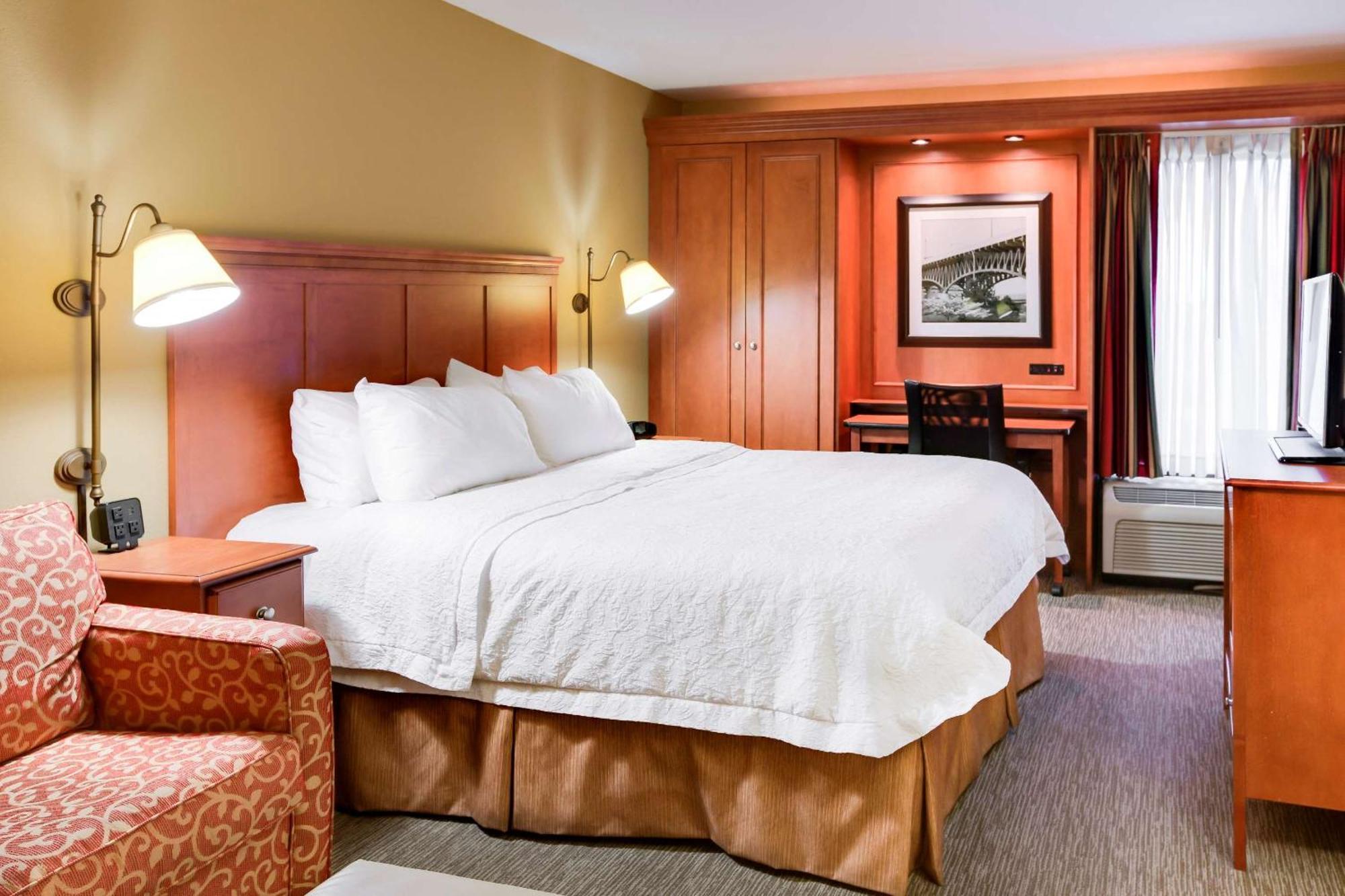 Hampton Inn Pittsburgh/Airport Moon Township Εξωτερικό φωτογραφία
