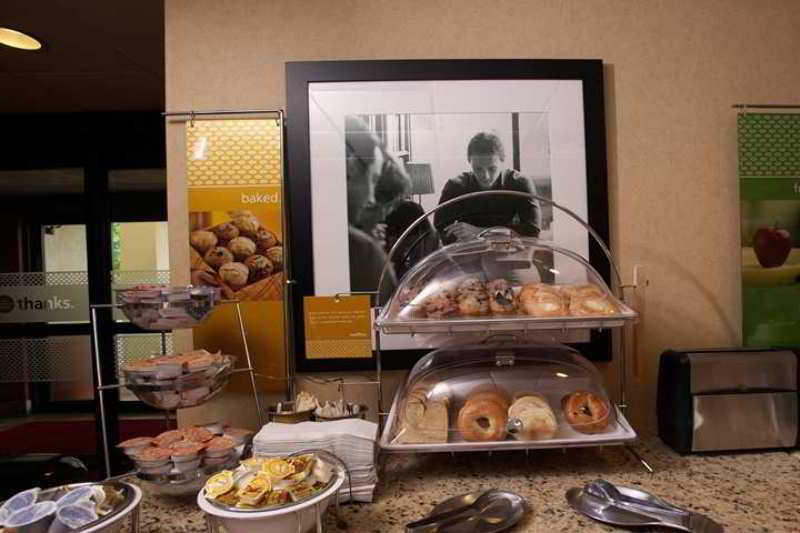Hampton Inn Pittsburgh/Airport Moon Township Εστιατόριο φωτογραφία